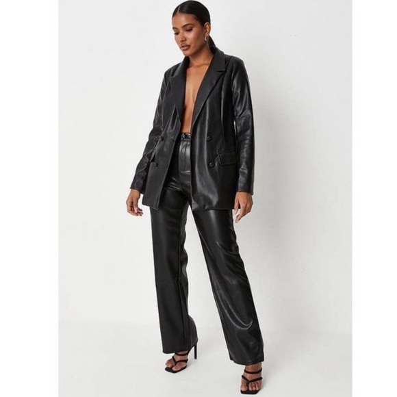 Missguided Black Soft Faux Leather Oversized Blazer - Picture 2 of 14